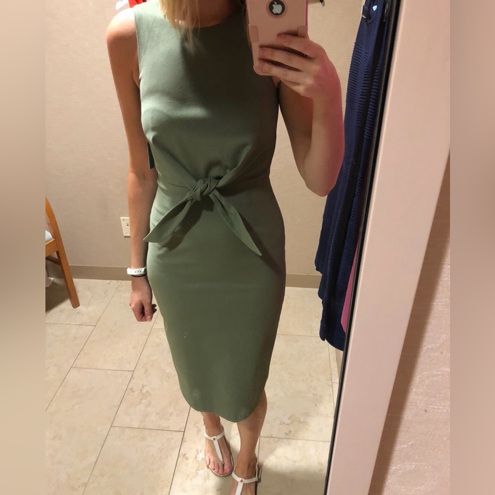 Antonio Melani size 2 dress in green